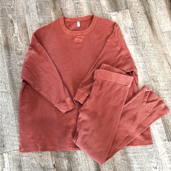 Free People Tops - Free People Early Night Thermal SET